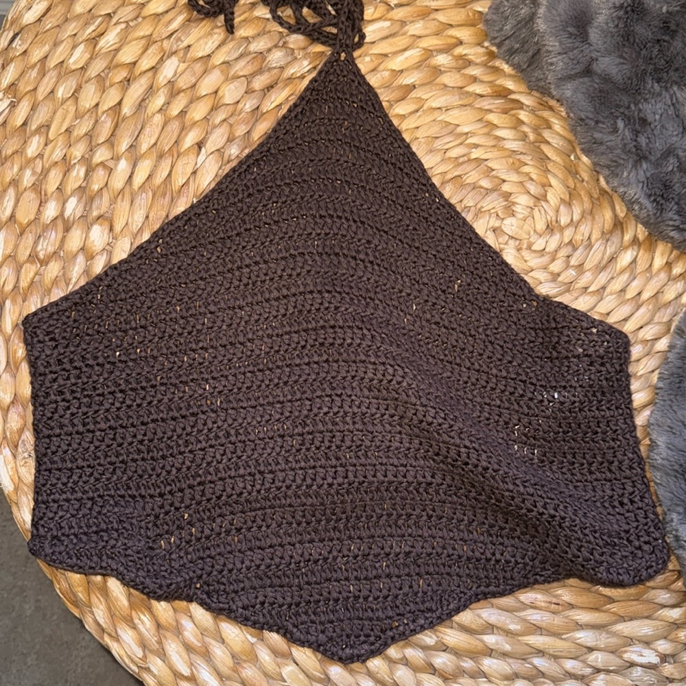crochet knit halter top Brown size M